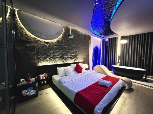 District 9 House | Đào Hoa Love Hotel Sài Gòn