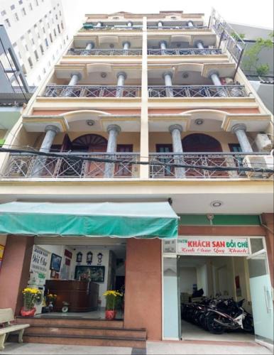 Hang Xanh Apartment | Đồi Chè Hotel - 29/22 Nguyễn Gia Trí, Q. Bình Thạnh - by Bay Luxury