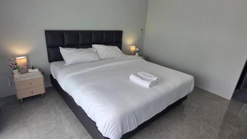 Doem Bang House | บ้านนอกเดิมบาง