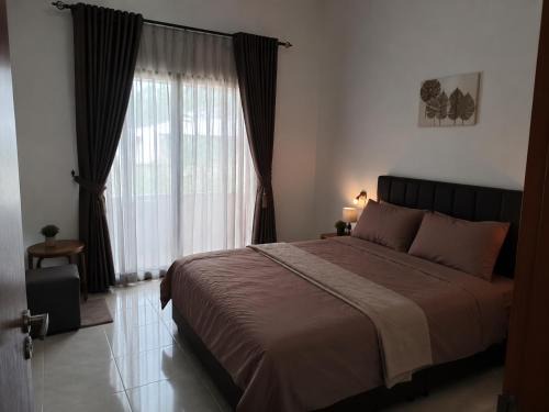 Nong Nak House | ใจแก้วพาณิชย์ข้าวหอมมะลิสุรินทร์ 2