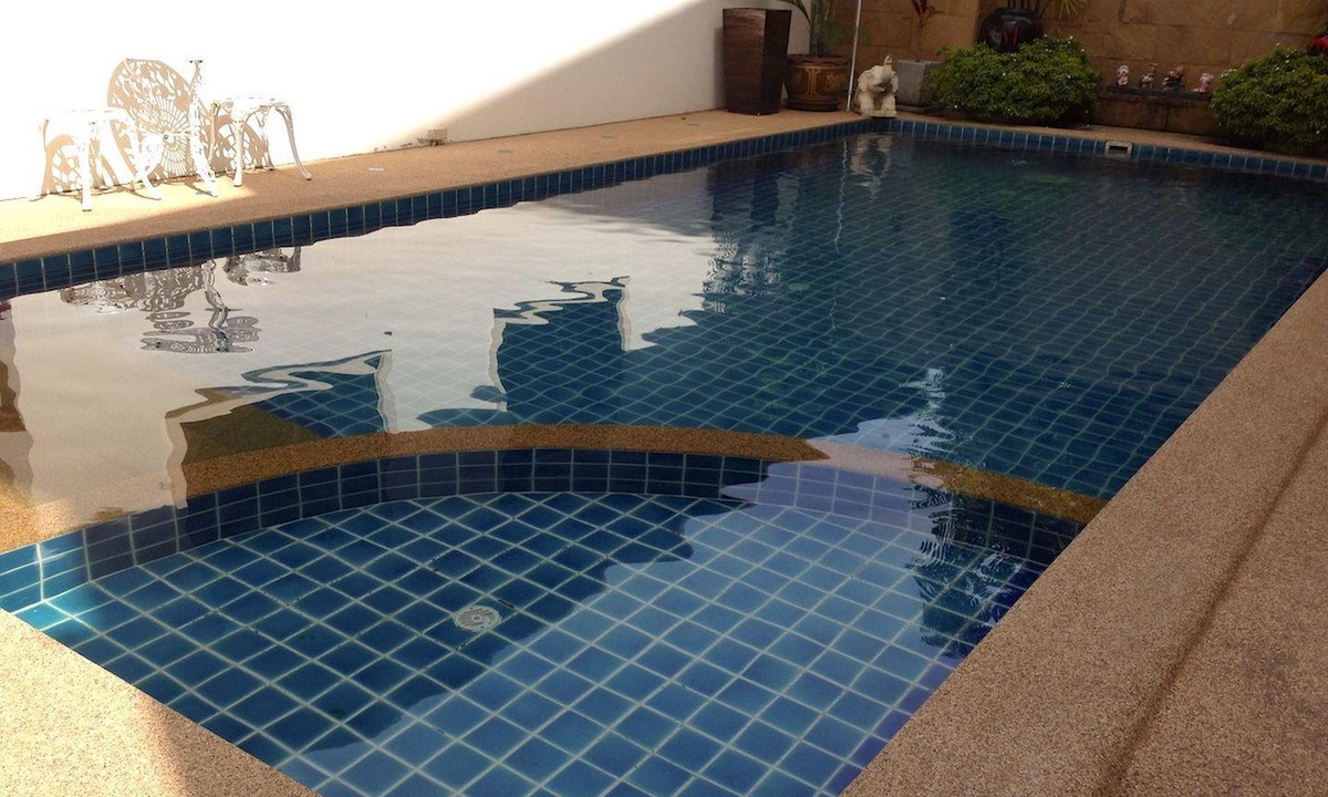 Kata Resort | 1 bed room 2 minutes walk to Kata Noi beach