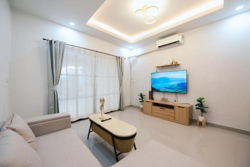 Hat Yai Villa | 11 House-9 mins to LeeGarden,2 Mins to BigC & 7-Eleven,parking available