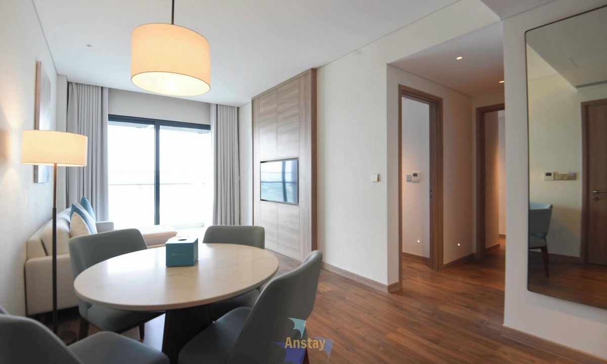 Ha Long Apartment | 2BR Vacation Retreat Rainfall Shower Spring Stay