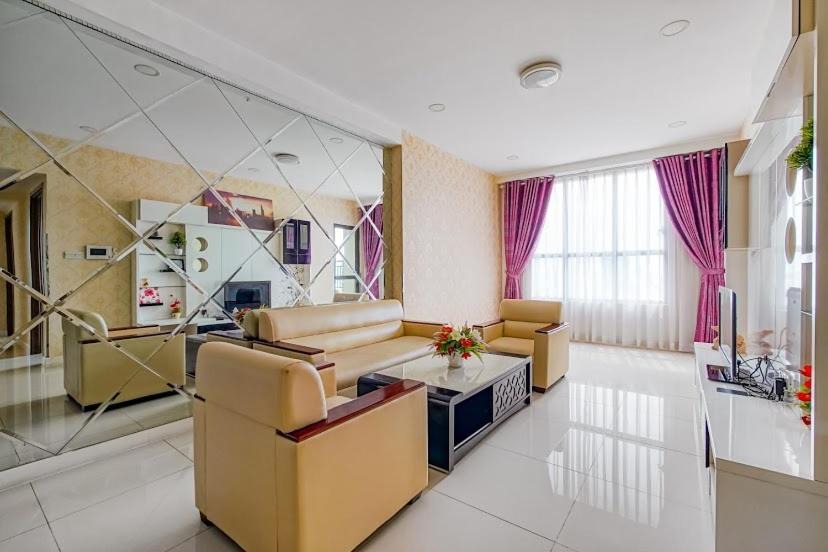 Bach Dang Riverside Apartment | 3Br-CITY CENTER w INF POOL-Hana's Apart