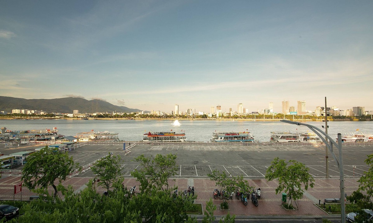 Hai Chau Apartment | 96 Riverfront Apartment