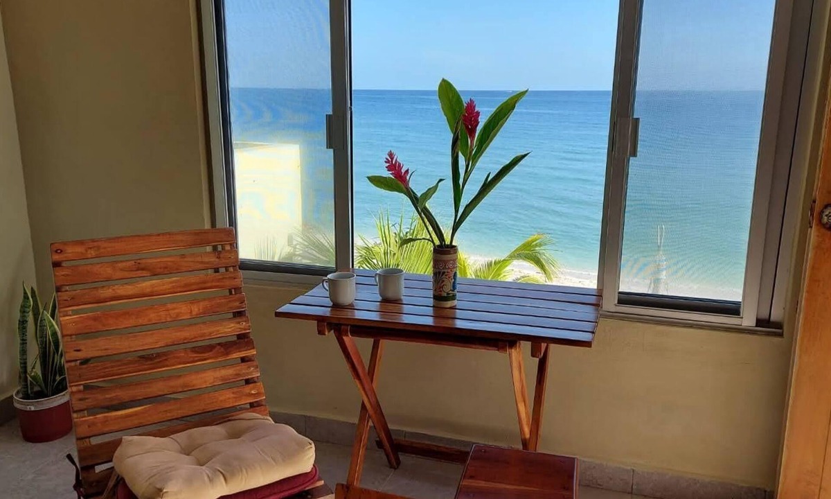 Chuburna Puerto Apartment | A la orilla del mar OK1