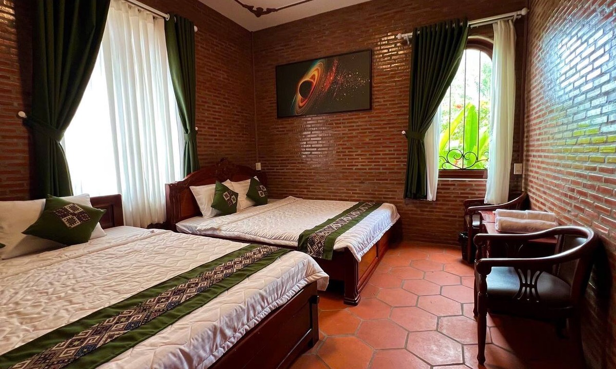 Phong Dien Hotel | A peaceful homestay near the Can Tho floating market