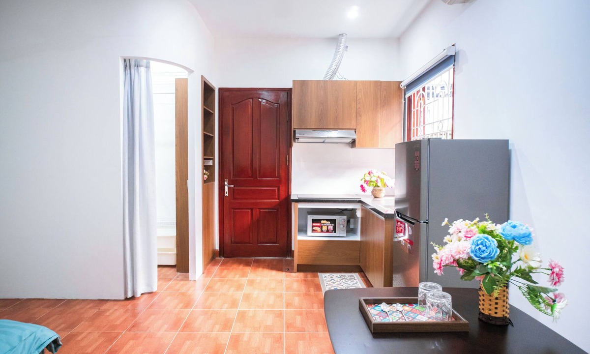 Ngoc Khanh Condo | A private bedroom condo in perfect Hanoi with cool AC comfort