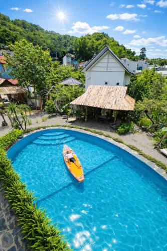 Moc Chau Hotel | A Tủn Homestay