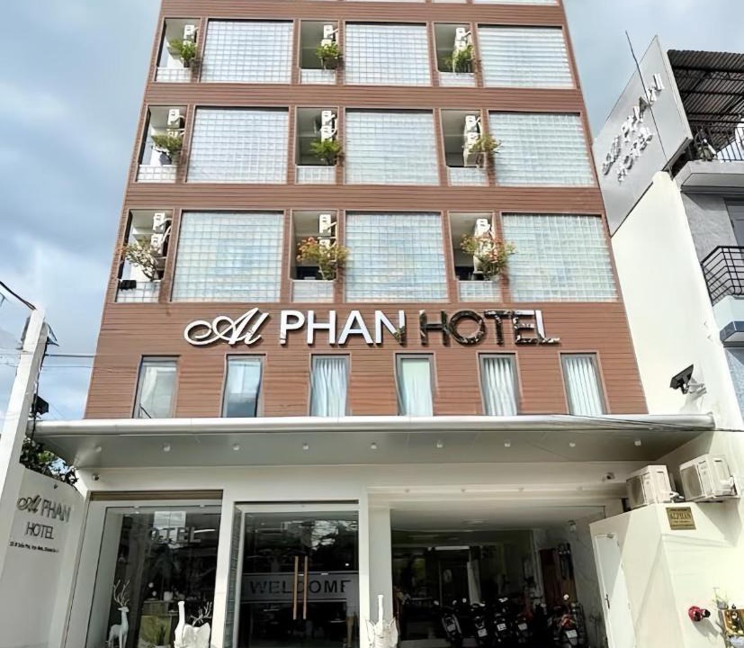 Van Ninh Hotel | Alphan Hotel