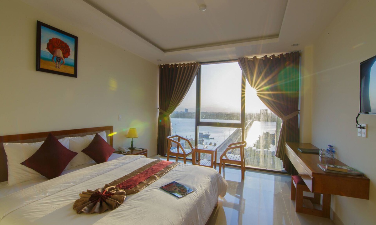Bao Ninh Hotel | Amanda Quang Binh Hotel