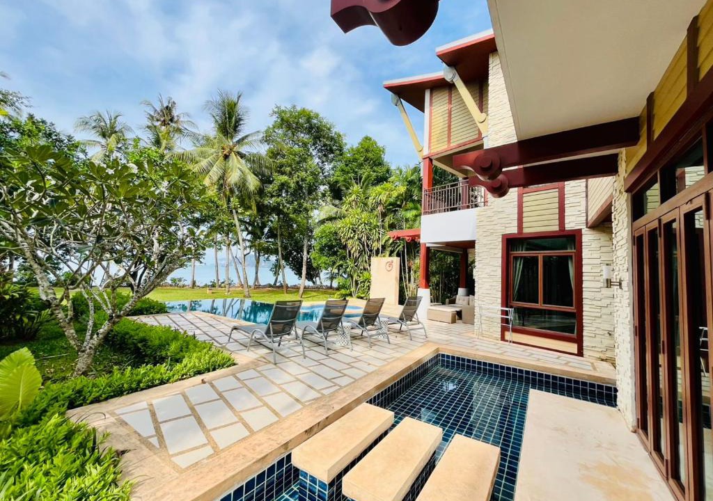 Sai Thai Villa | Amatapura Beachfront Villa 12, SHA Certified