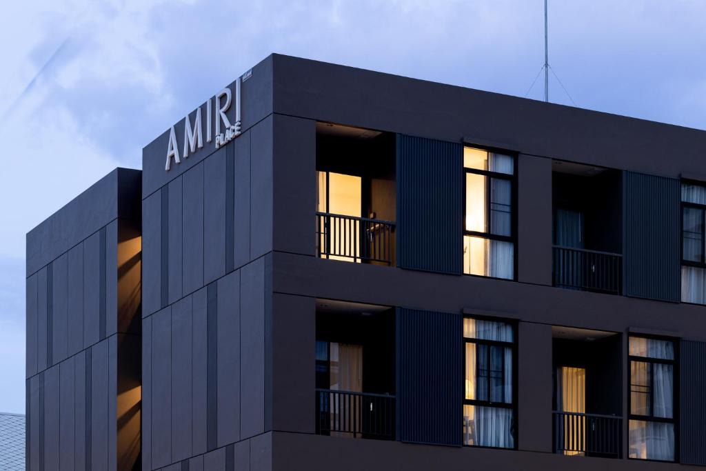Chang Khlan Hotel | AMIRI PLACE HOTEL