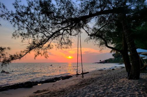 Ong Lang Resort | Ancarine Beach Resort