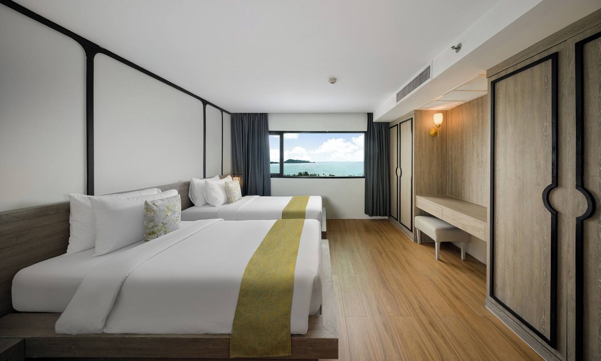 Patong Resort | Andamantra Resort and Villa Phuket