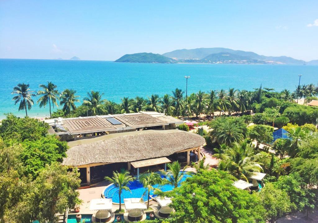Tran Phu Beach Hotel | Anh Minh - Manchester Hotel Tran Phu Beach Nha Trang