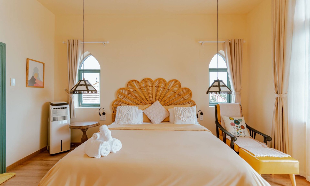 Cam Chau Apartment | Apartment 2 bedrooms, balcony river view kitchenn