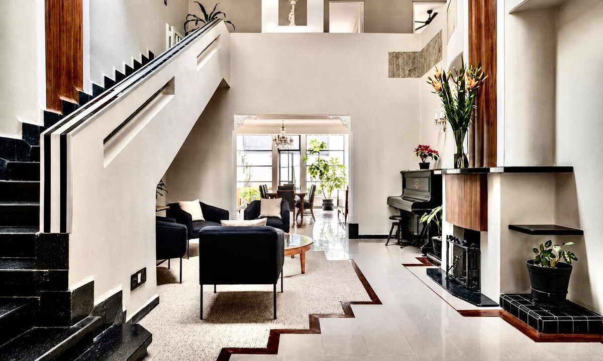 Hipodromo House | Art Deco 6-Bedroom House in Condesa with a Rooftop