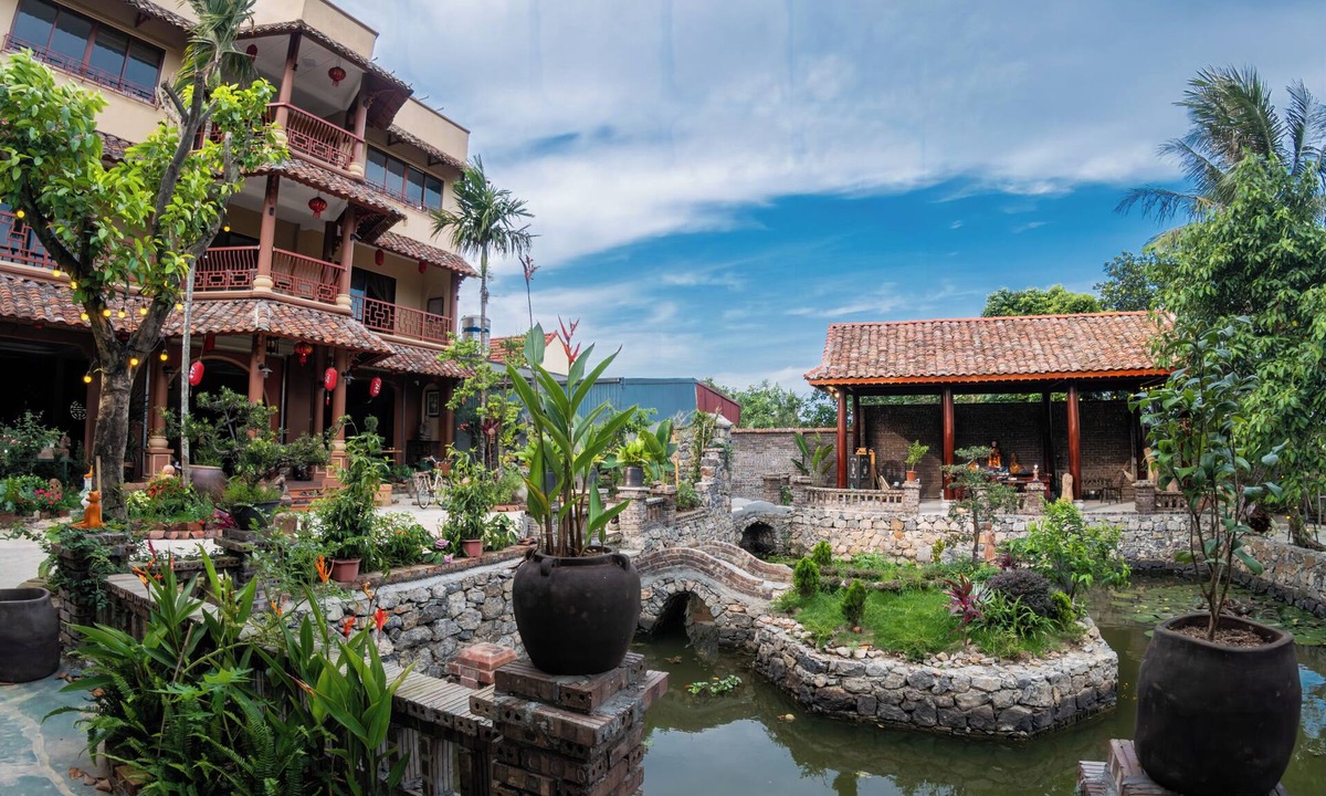 Hoa Lu Resort | Art Rice field Y Van Cac Homestay
