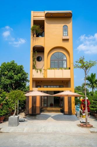 Huong Thuy Hotel | AT Homestay Huế
