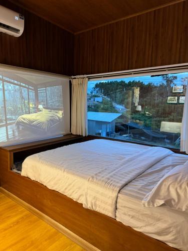 Huong Thuy Cabin | B tree Retreat homestay