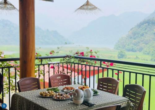 Nam Mau House | Ba Be Lake View Homestay