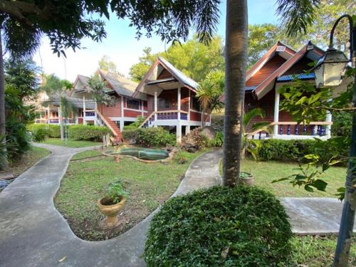 Bophut Resort | Baan Rom Mai Resort
