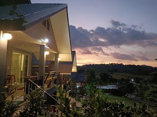 Khaem Son Apartment | BaanRimphu Khaokho บ้านริมภู เขาค้อ