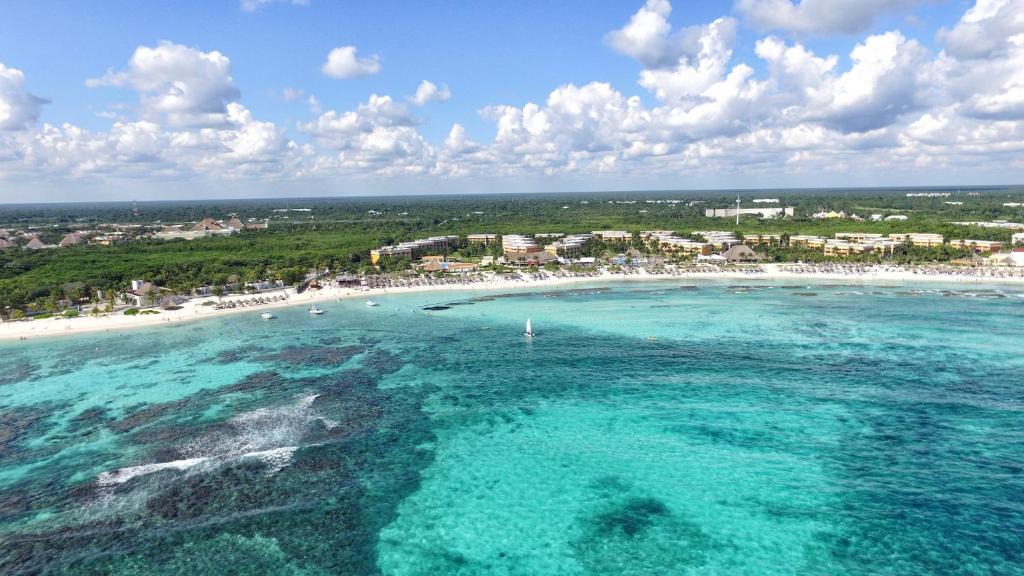 Akumal Resort | Bahia Principe Explore Coba - Hyatt Inclusive Collection - All Inclusive