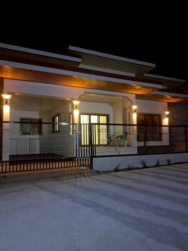 Sa Khu Resort | Bancha white house