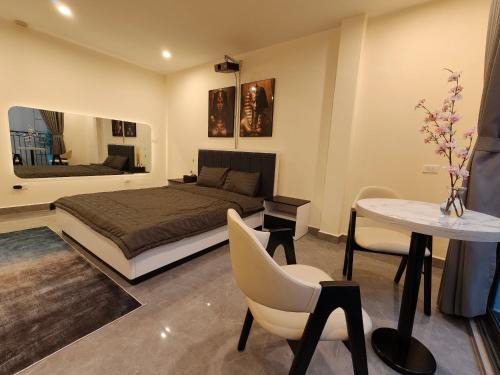 Nghia Đo Hotel | BBCinema