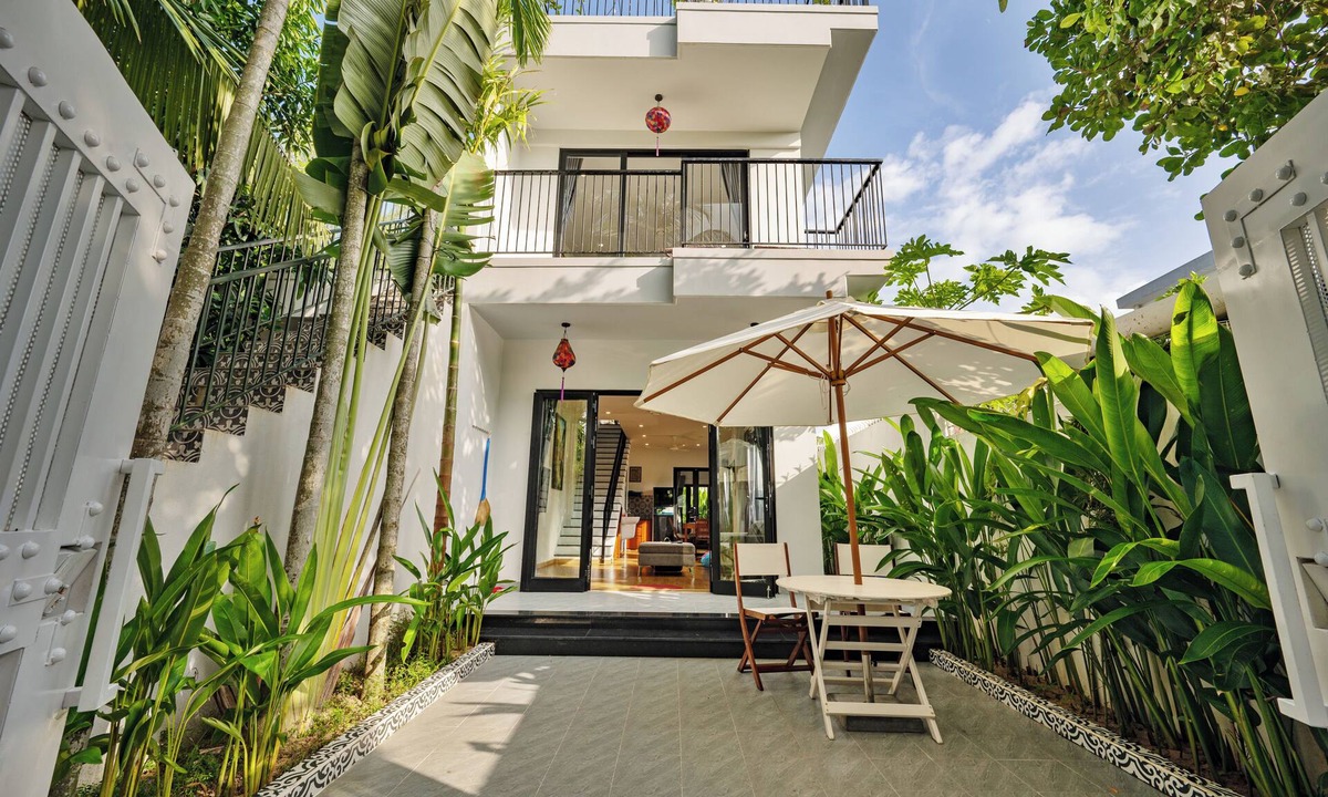 Cam An House | Beach Forest Villa