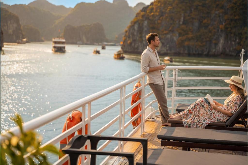 Cat Ba Hotel | Beka Travel Cruise