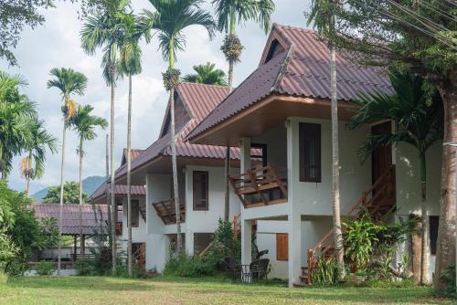 Pai Hotel | Betel Palm Village - Casa Retreat - WiFi 90 Mbps