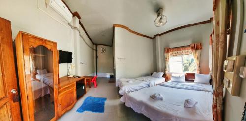 Sekong Province Hotel | Beyond Pub guest House and Hotel