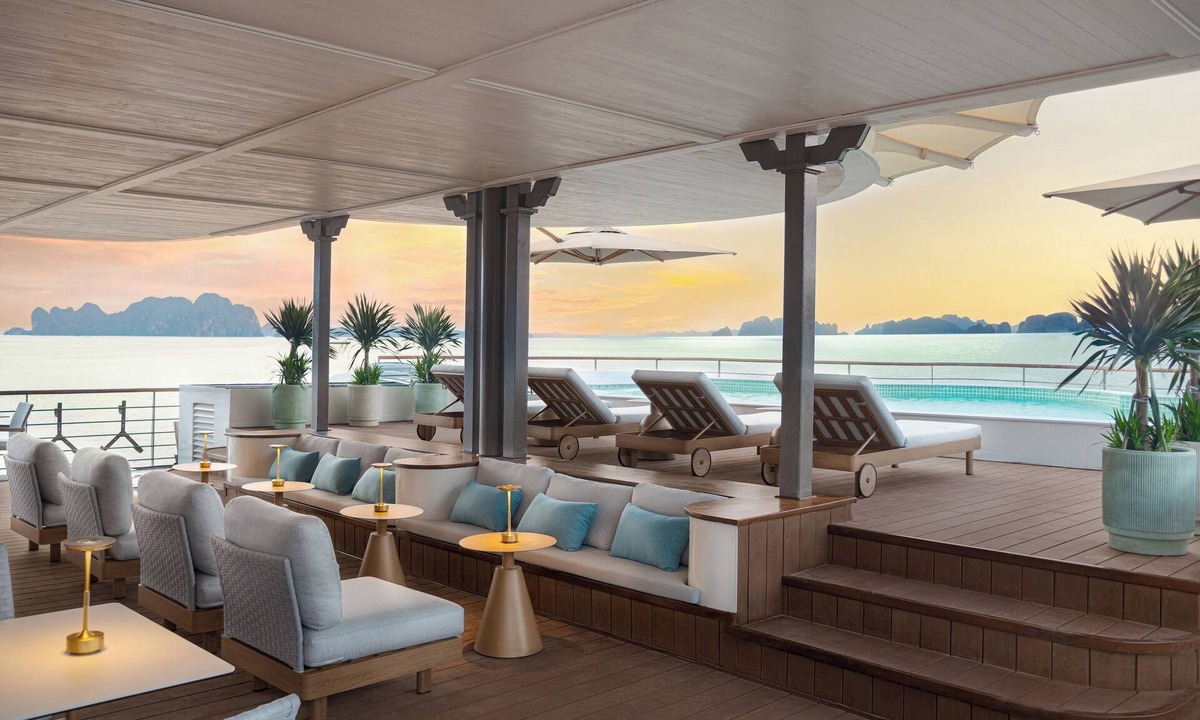 Ha Long Hotel | Bhaya Soul Cruise