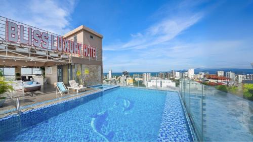 Son Tra Hotel | Bliss Luxury Hotel
