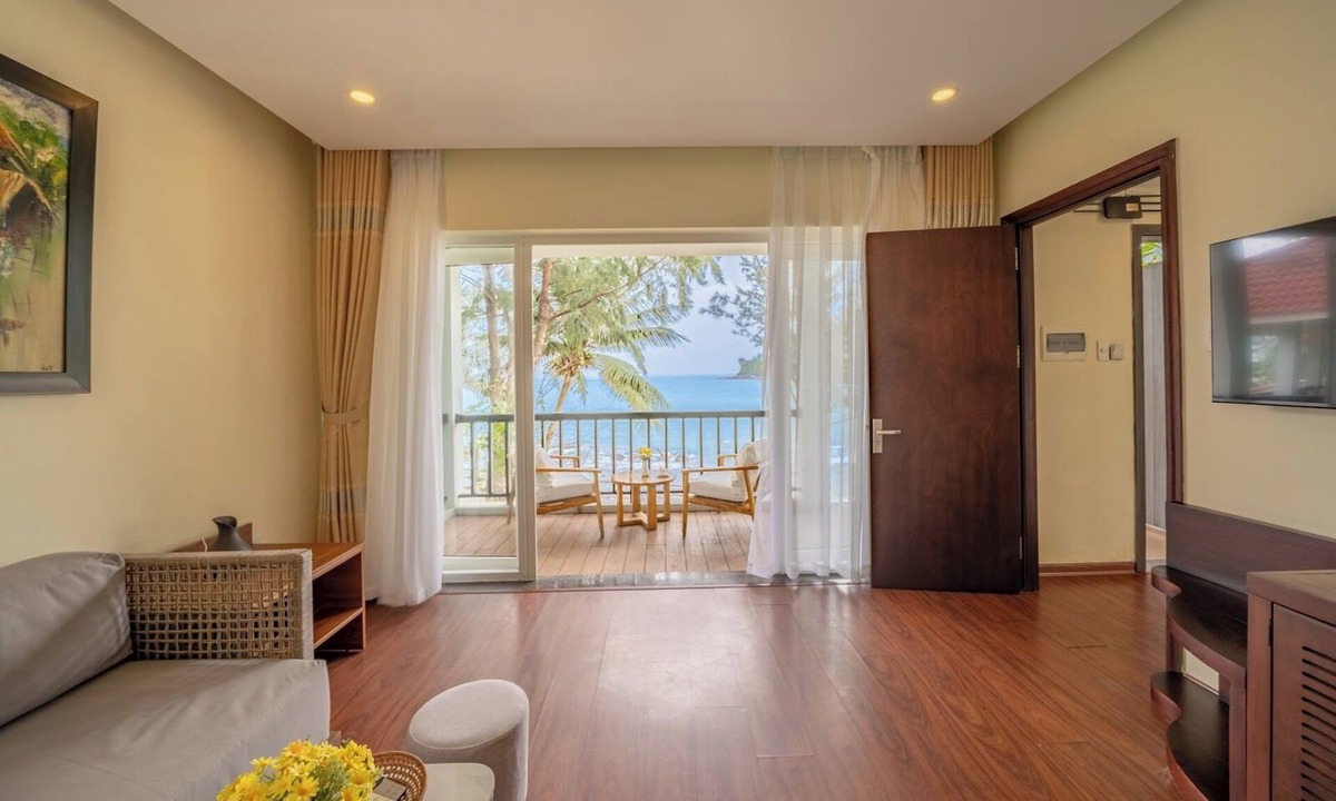 Son Tra Resort | Bounce Beach Resort and Spa