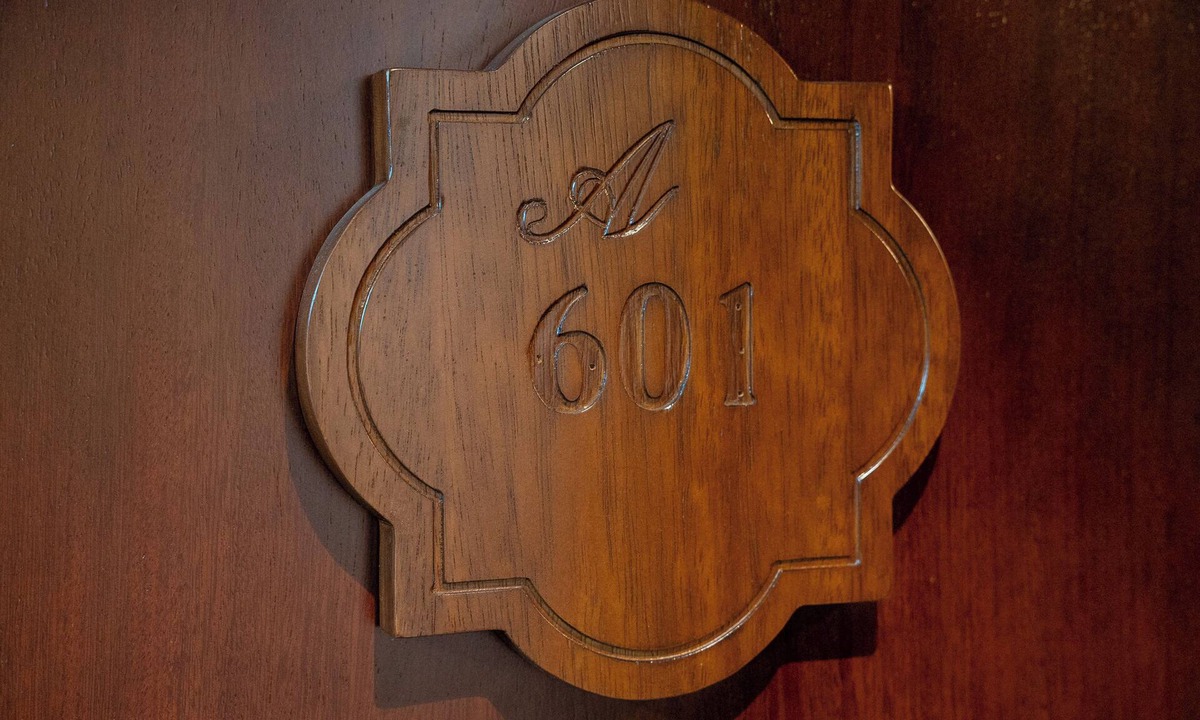Old Quarter Apartment | Brand new balcony apartment at Hanoi tourist center.