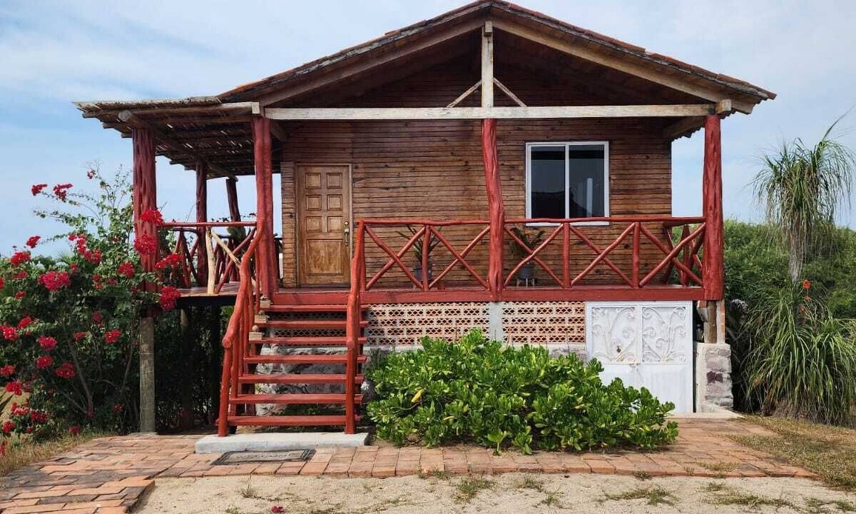 Isla Navidad Cabin | Cabaña en el mar