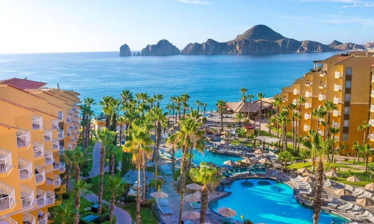 Los Cabos Resort | Cabo 3BR Presidential – Beach, Pools & Oceanfront Stay
