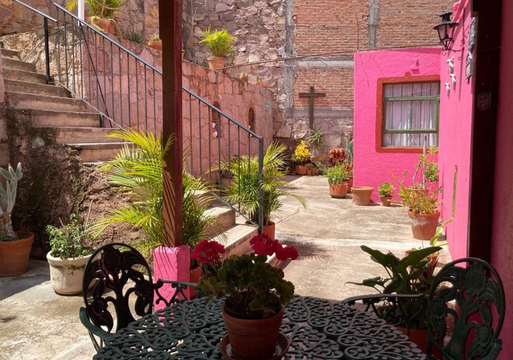De La Presa Bed & Breakfast | Casa Manzanos