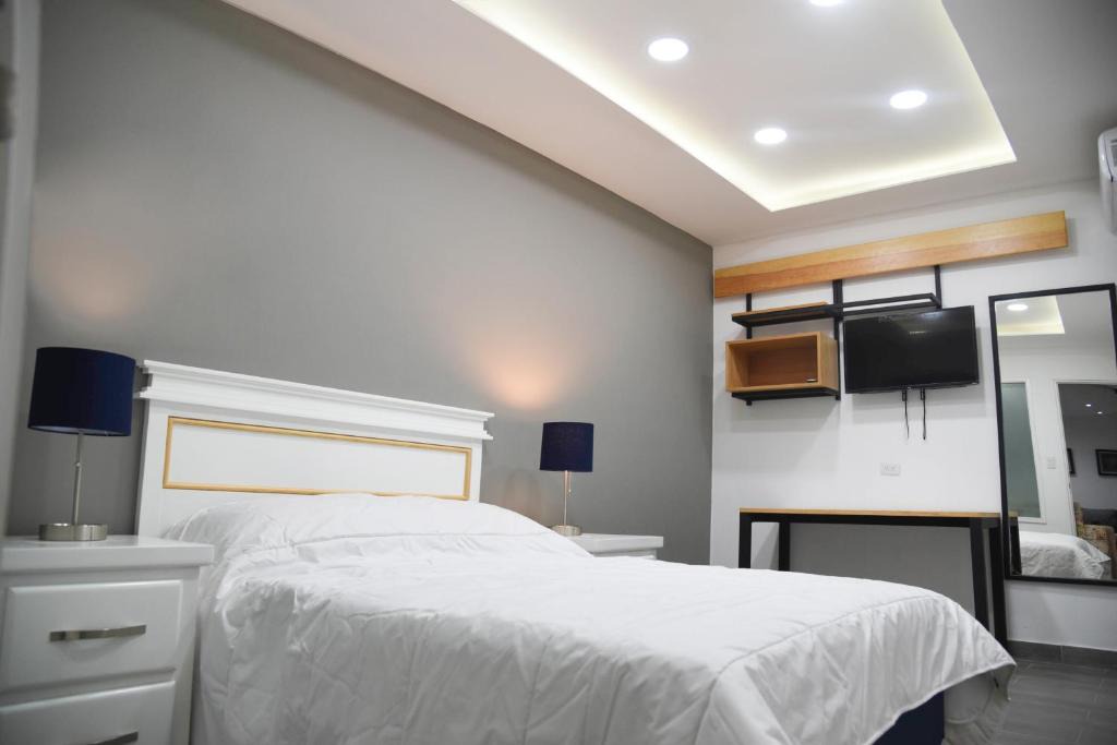 Monterrey Hotel | Casa moderna equipada como hotel Habitación 2 F
