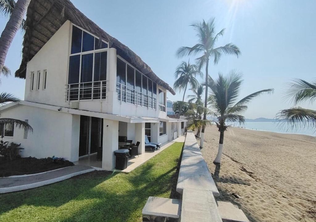 Manzanillo House | Casa Posada del Sol a pie de playa