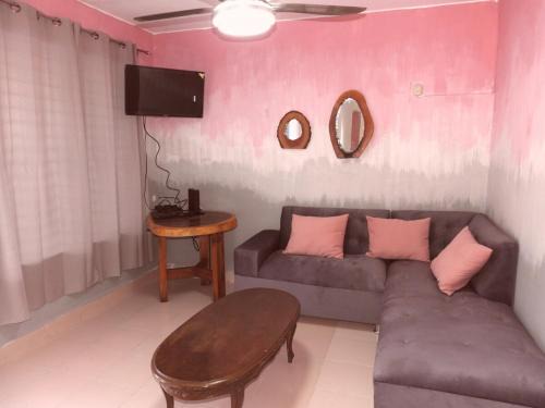 Merida House | Casa Rosa Pastel