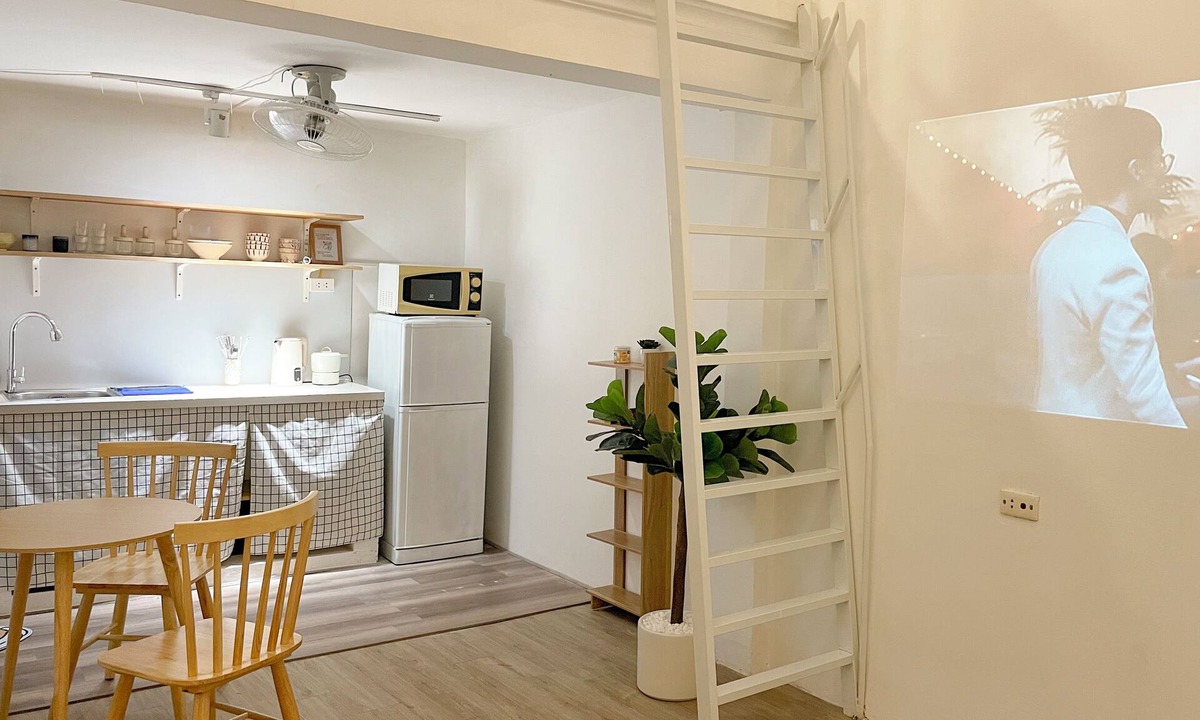 Old Quarter Apartment | Charming duplex with washing machine & dryer in the heart of Hà Nội