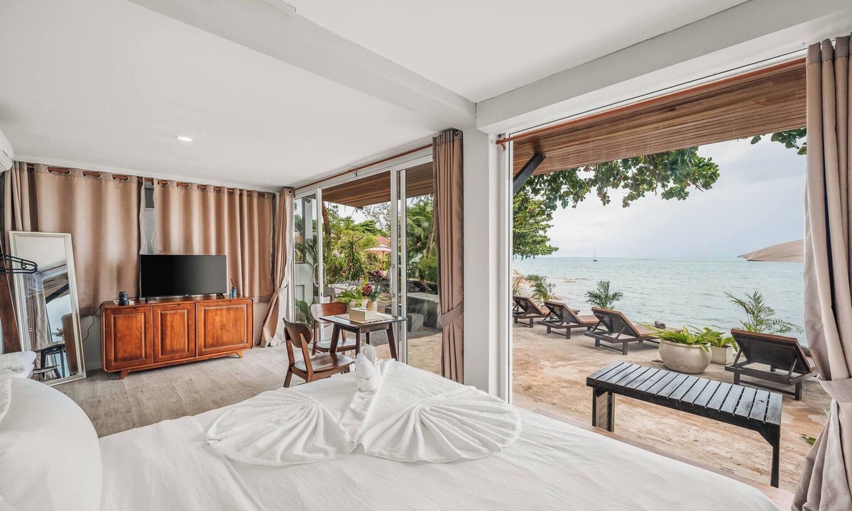 Maret House | Charming Guest Room with Private Facilities in Maret, Thailand