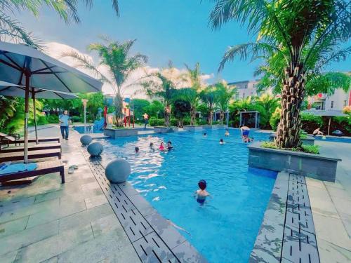 Ha Long Apartment | Chuỗi Villa 5 Phòng Ngủ Royal Lotus Hạ Long - GIáp Biển
