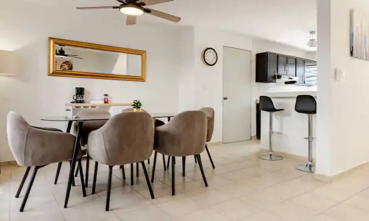 Guadalupe House | Comfortable House in Apodaca, Gated Community, WiFi, Sleeps 7