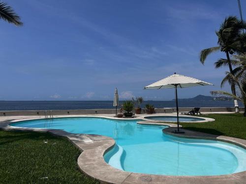 Manzanillo Apartment | Condominio Los Corales